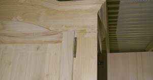 Armadio scarpiera in legno su misura